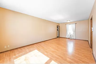 723 Tilden, Fairmont, MN 56031 - Photo 9