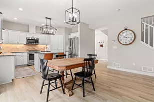 1837 White Pine Ct, Stillwater, MN 55082 - Photo 7