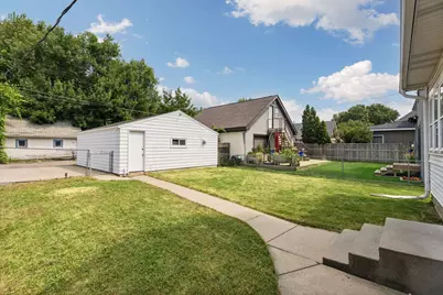 2147 Dayton Avenue, Saint Paul, MN 55104 - Photo 3