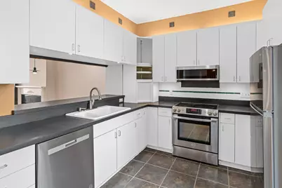 240 1/2 Western Avenue S #G2, Saint Paul, MN 55102 - Photo 7