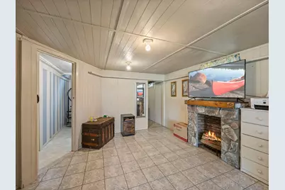 307 Elm Avenue SW, Montgomery, MN 56069 - Photo 19