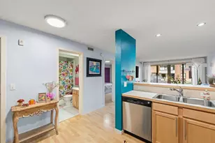 48 Groveland Terrace, Minneapolis, MN 55403 - Photo 5