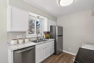 8412 Sumter Circle N, Brooklyn Park, MN 55445 - Photo 13