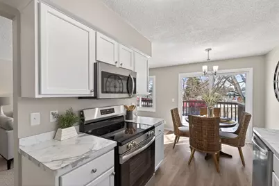 8412 Sumter Circle N, Brooklyn Park, MN 55445 - Photo 11