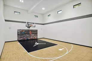 18780 Minnetonka Blvd, Deephaven, MN 55391 - Photo 3