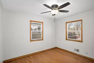 1709 Field Ave, Saint Paul, MN 55116 - Photo 7