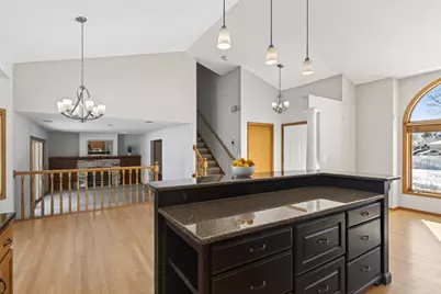 1157 Ridge Bluff Court, Chaska, MN 55318 - Photo 9