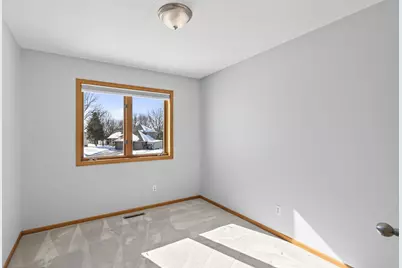 1157 Ridge Bluff Court, Chaska, MN 55318 - Photo 25