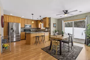 19490 Prairieview Dr, Rogers, MN 55374 - Photo 9