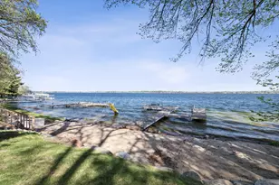 35592 W Shore Dr, Crosslake, MN 56442 - Photo 5