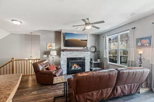 15570 Eagles Nest Wy, Apple Valley, MN 55124 - Photo 11