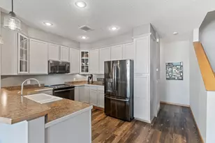 15570 Eagles Nest Wy, Apple Valley, MN 55124 - Photo 15