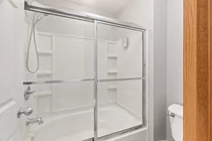 15570 Eagles Nest Wy, Apple Valley, MN 55124 - Photo 21