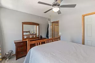 15570 Eagles Nest Wy, Apple Valley, MN 55124 - Photo 23