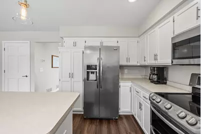 10830 46th Place N, Plymouth, MN 55442 - Photo 15