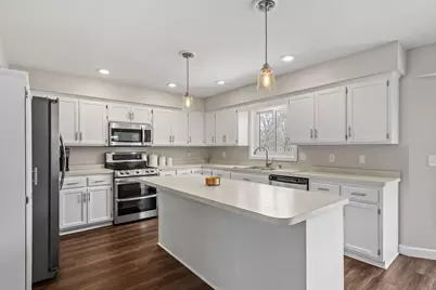 10830 46th Place N, Plymouth, MN 55442 - Photo 13