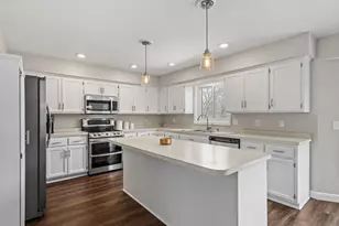 10830 46th Pl N, Plymouth, MN 55442 - Photo 13