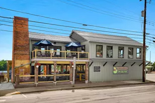 115 N Shore Dr, Fountain City, WI 54629 - Photo 1