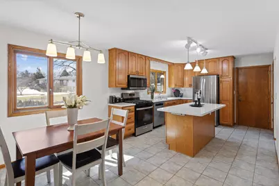 3906 Mica Trail, Eagan, MN 55122 - Photo 3