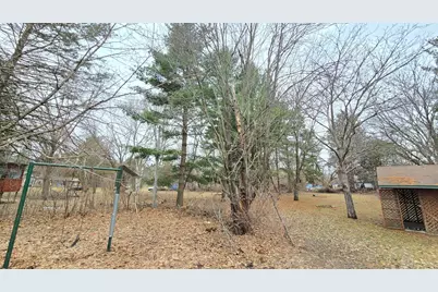 207 Richard Avenue SE, Isanti, MN 55040 - Photo 3