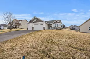 1290 Knight Ln, Watertown, MN 55388 - Photo 15