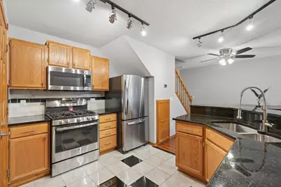 8372 Copperfield Way #113, Inver Grove Heights, MN 55076 - Photo 11