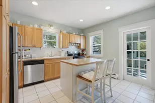 315 S Dakota Ave, New Richmond, WI 54017 - Photo 11