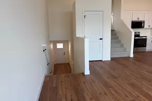 3734 33rd St S, Moorhead, MN 56560 - Photo 5