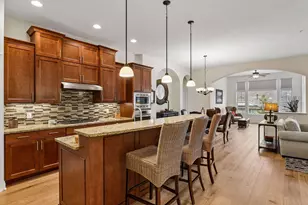 8736 Lake Riley Dr, Chanhassen, MN 55317 - Photo 3