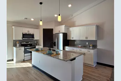 916 Katelyn Circle NE, Montgomery, MN 56069 - Photo 3