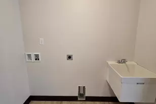 916 Katelyn Circle NE, Montgomery, MN 56069 - Photo 13