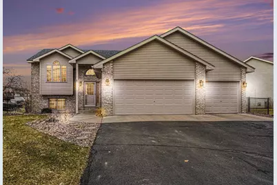 11773 N Meadow Curve, Lindstrom, MN 55045 - Photo 1