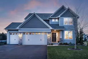 7253 Rogers Ct, Chanhassen, MN 55317 - Photo 9