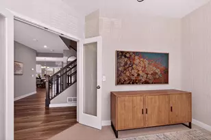 7253 Rogers Ct, Chanhassen, MN 55317 - Photo 21