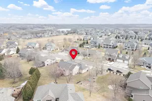 2359 Scenic Point Dr SW, Rochester, MN 55902 - Photo 41