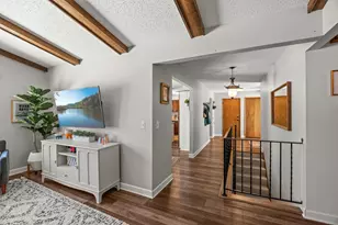 18830 Pheasant Cir, Eden Prairie, MN 55346 - Photo 9