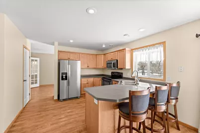 6826 24th Street N, Saint Cloud, MN 56303 - Photo 3