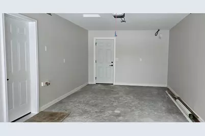 610 E 4th Street, Albert Lea, MN 56007 - Photo 7