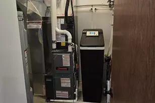 610 E 4th St, Albert Lea, MN 56007 - Photo 13