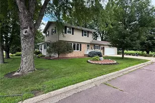 1134 10th St, Westbrook, MN 56183 - Photo 1