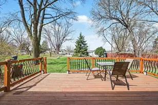 536 Riviera Dr, New Brighton, MN 55112 - Photo 23