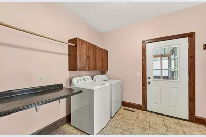 1231 Church Avenue, Saint Charles, MN 55972 - Photo 17