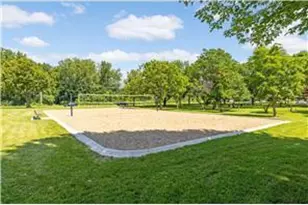 313 Maple Island Rd, Burnsville, MN 55306 - Photo 51