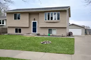3822 9th Ave SW, Rochester, MN 55902 - Photo 1
