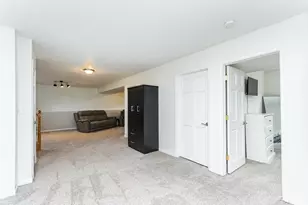 810 19th St, Zumbrota, MN 55992 - Photo 23