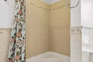 4811 Maple Rd, Edina, MN 55424 - Photo 53