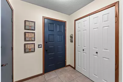 281 Woodridge Drive, Vadnais Heights, MN 55127 - Photo 15