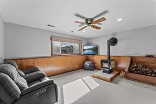 281 Woodridge Dr, Vadnais Heights, MN 55127 - Photo 35