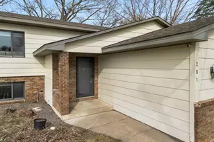 281 Woodridge Dr, Vadnais Heights, MN 55127 - Photo 13