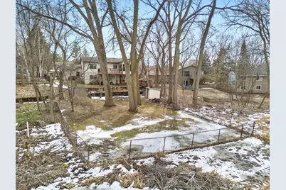 281 Woodridge Drive, Vadnais Heights, MN 55127 - Photo 5